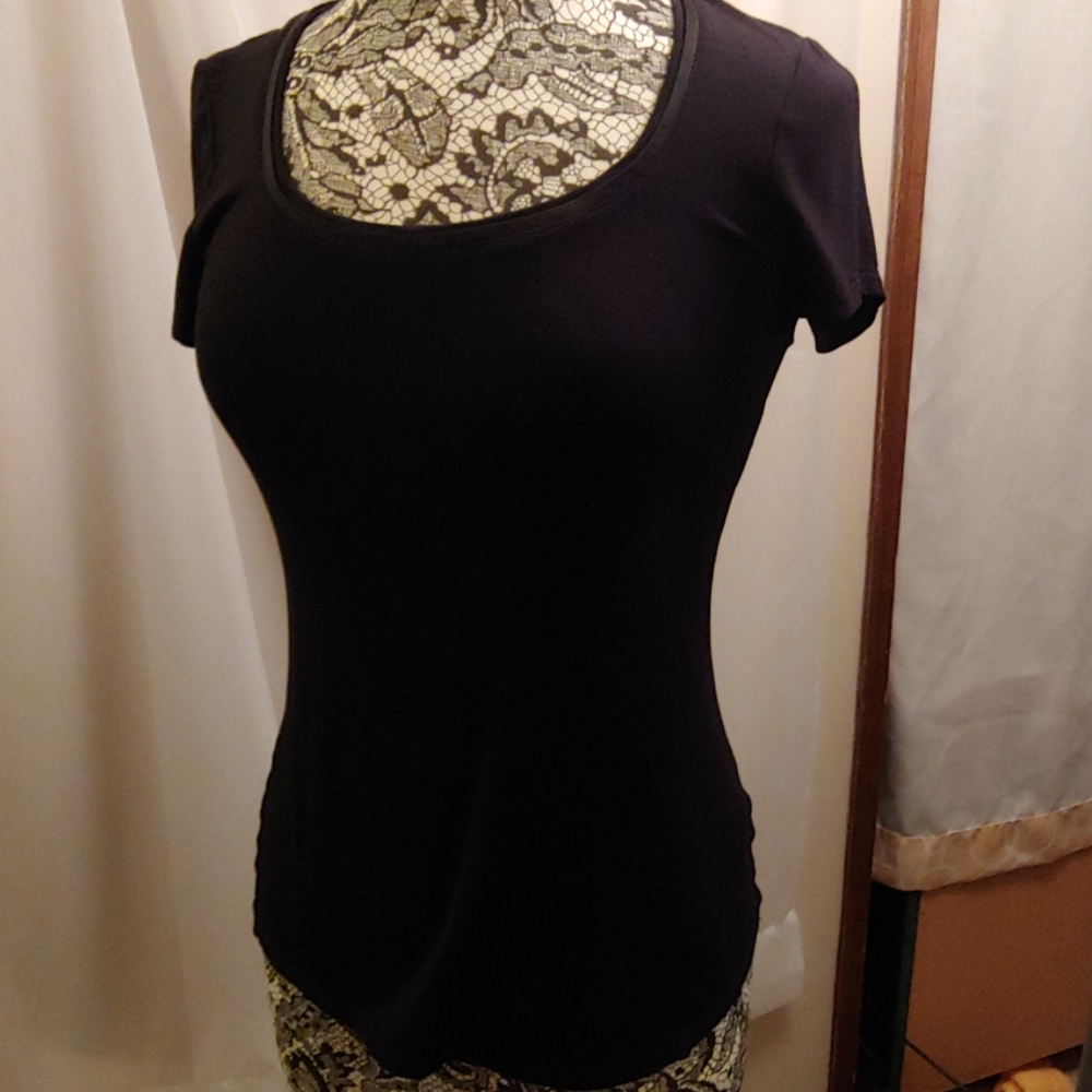 WHBM top